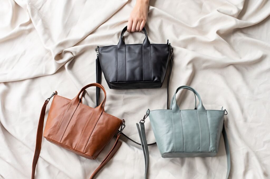 bolsas e acessórios de couro
